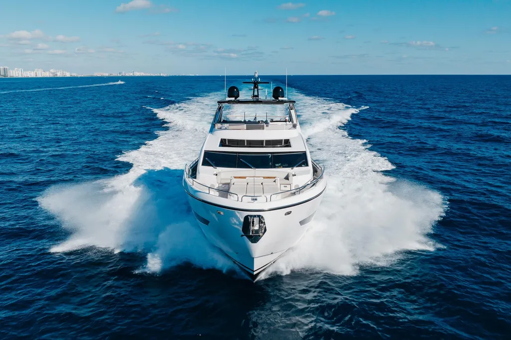 Residence Yacht Club Brings the Award Winning White Star to the Hamptons