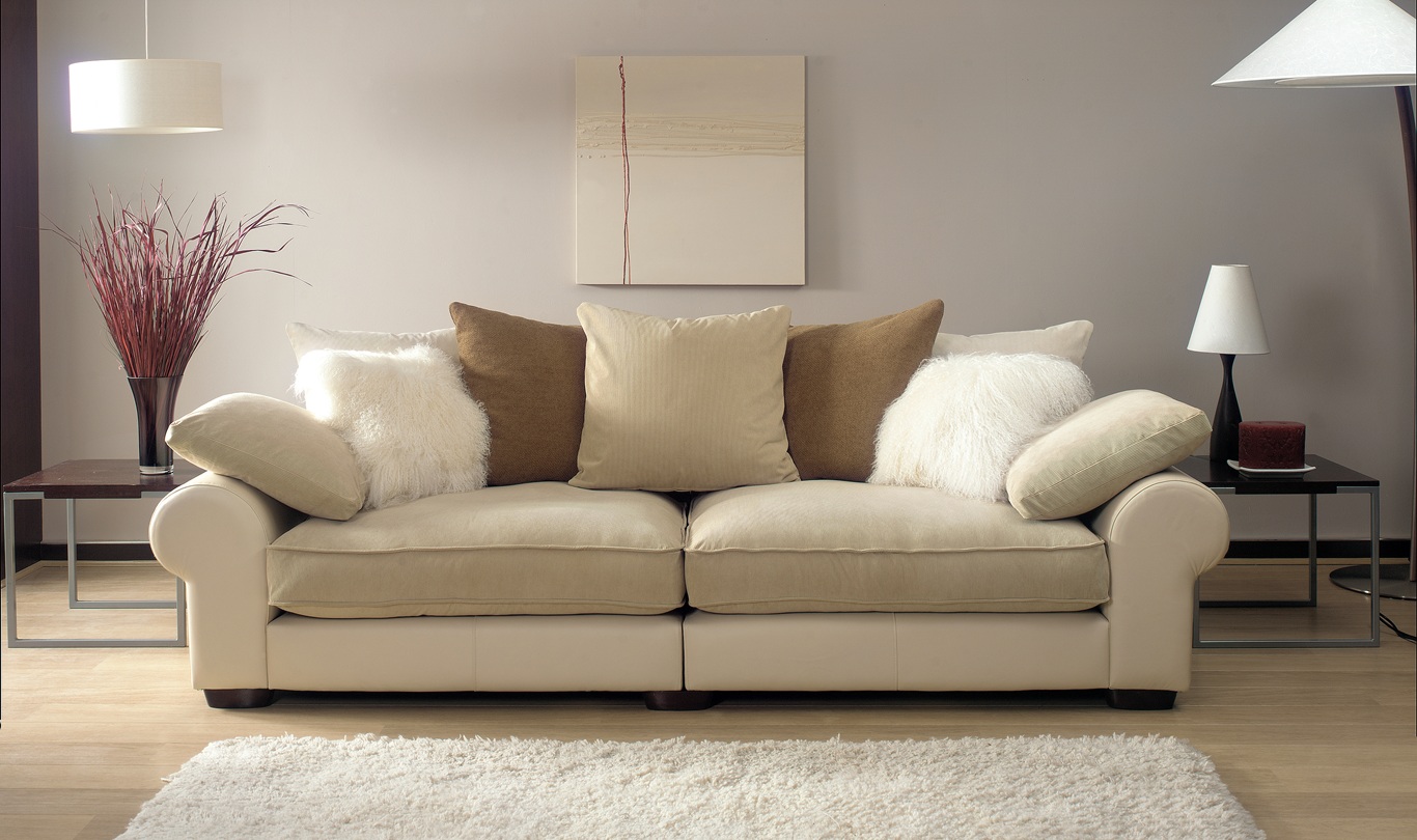 hauteliving.com - Akshay Kumar - Why Bespoke Sofas Are Defining Luxury Interior Design in 2026