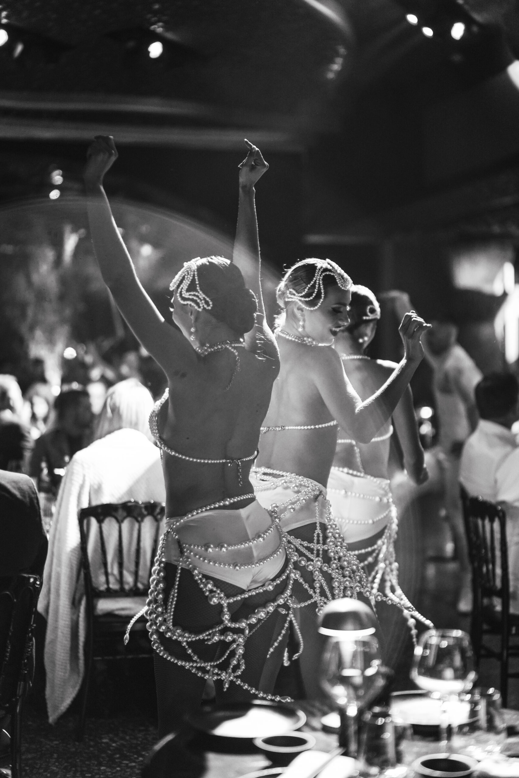 Medusa Cannes: Where Gastronomy, Spectacle & Riviera Nights Become One