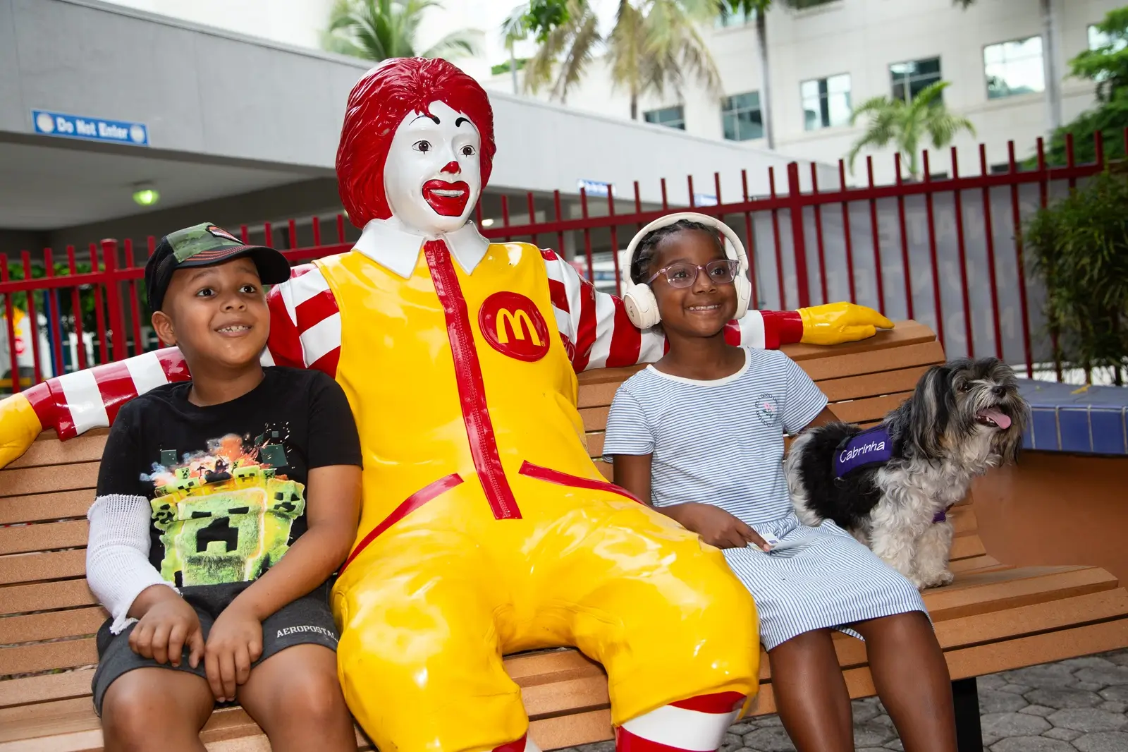 Dr. Brandt Foundation Brings Music, Comfort and Joy to Families at Ronald McDonald House of South Florida (photo 5)