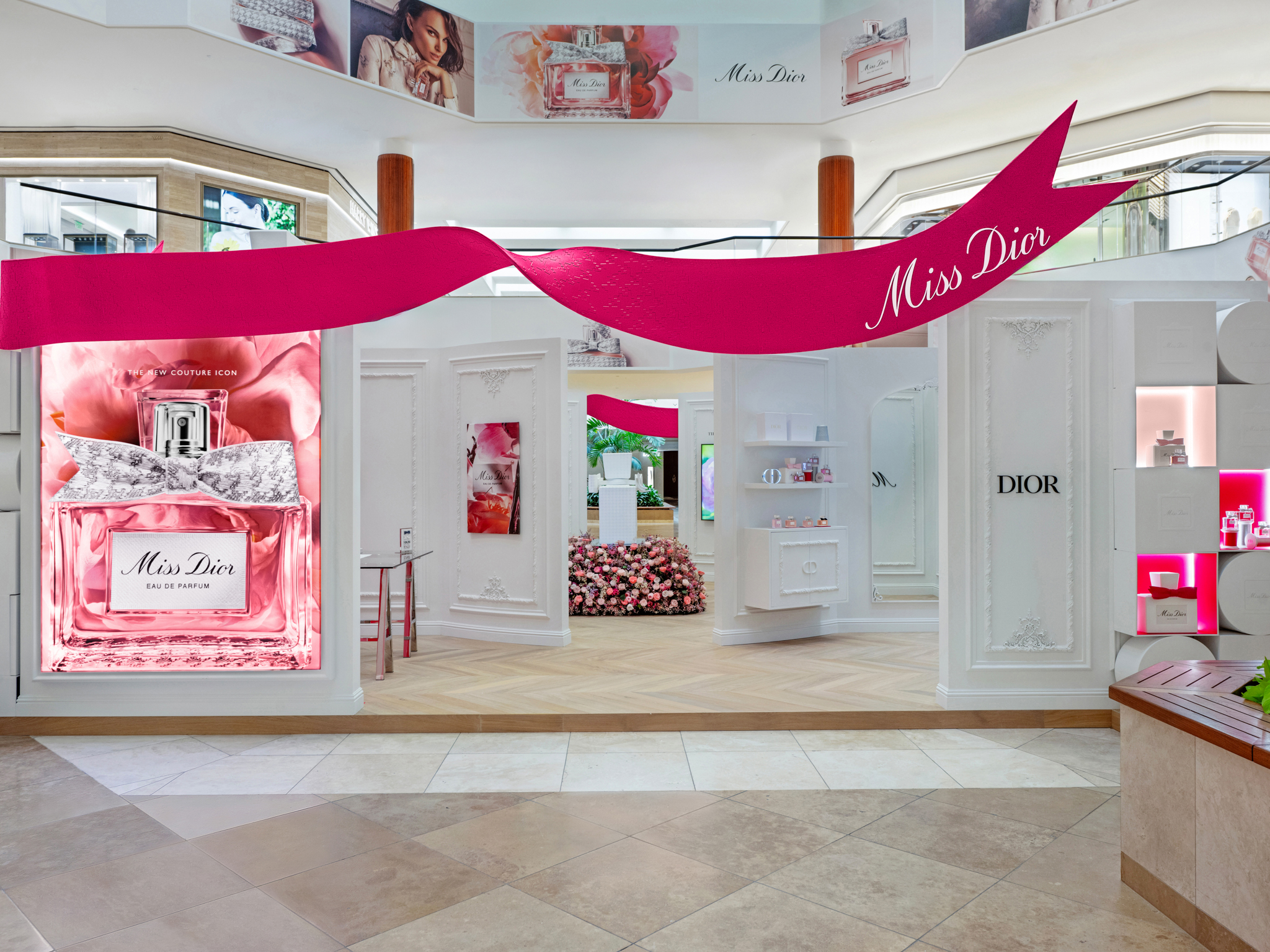 The House of Miss Dior Arrives at South Coast Plaza (photo 3)