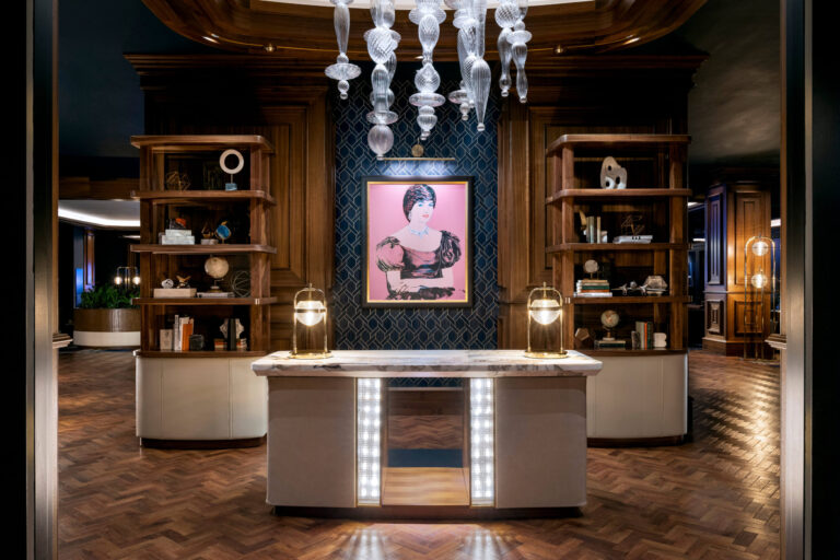 From New York to Los Angeles, These are the Best Hotel Bars in America