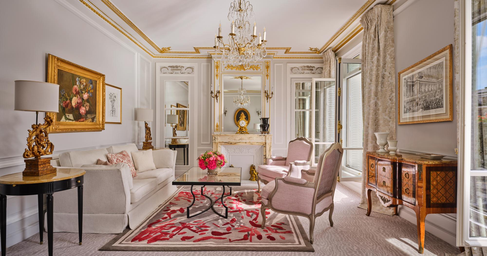 hotel plaza athenee Prestige Suite view balcony 609 dorchester collection - A Stay at Hôtel Plaza Athénée: Why Paris’ Fashion Icon Still Defines Luxury