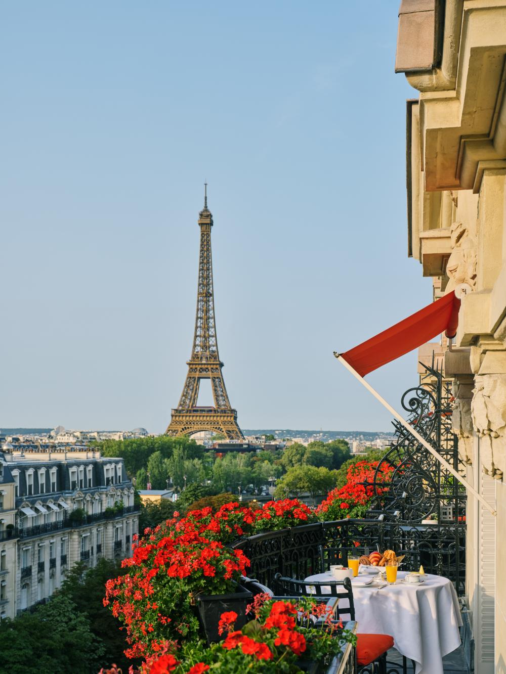 hotel plaza athenee prestige suite view balcony 607 dorchester collection - A Stay at Hôtel Plaza Athénée: Why Paris’ Fashion Icon Still Defines Luxury