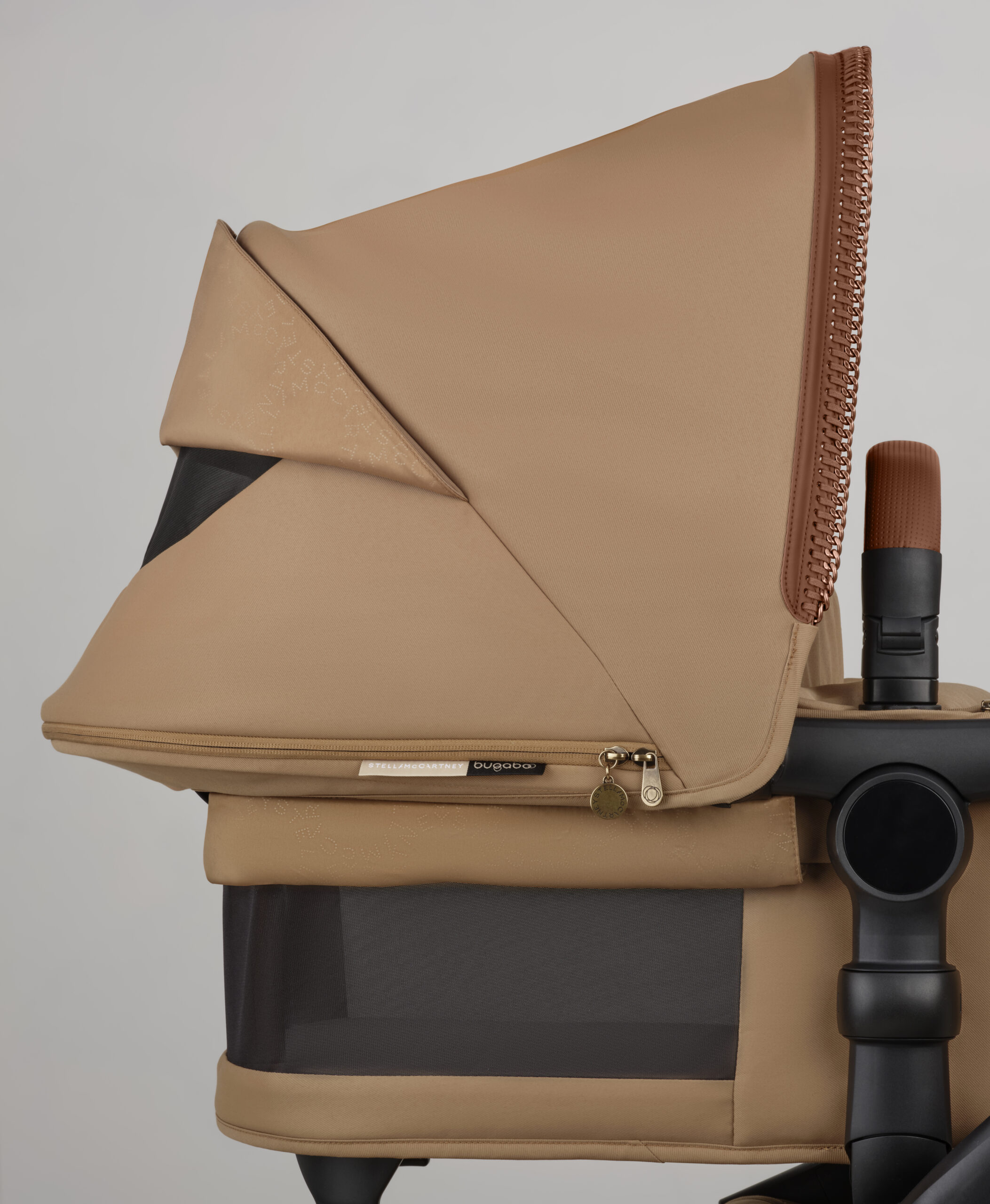 Bugaboo x Stella McCartney: The Luxury Stroller Collaboration Every Stylish Parent Needs (photo 3)