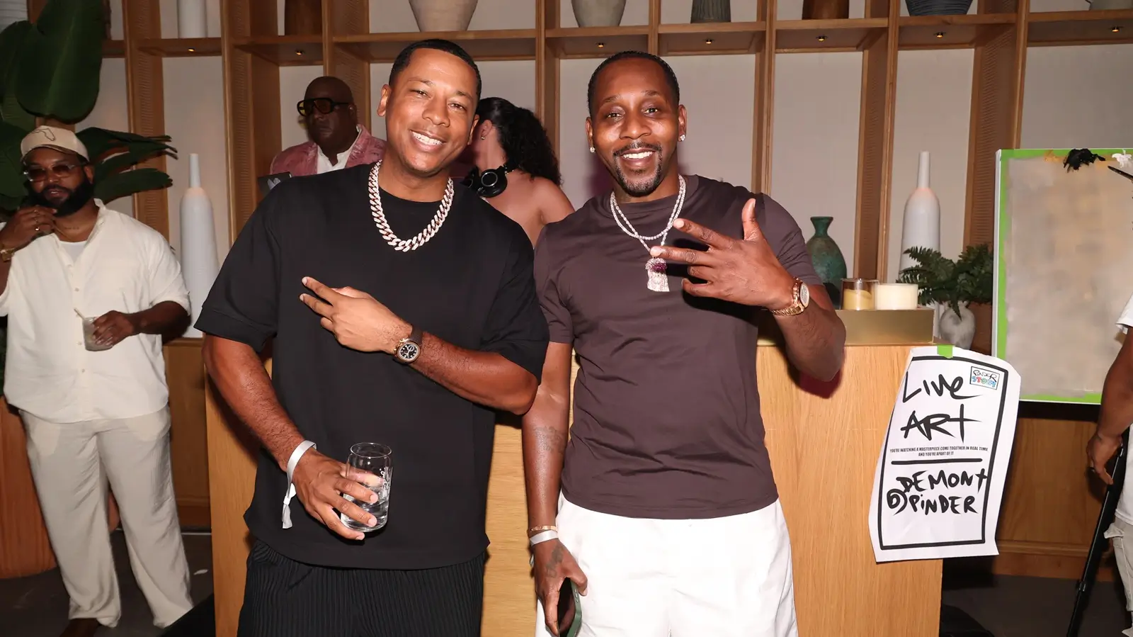 Mary J Blige, Mike Tyson, Buju Banton and More Celebrate Brooklyn Chop House Miamis First Anniversary (photo 5)
