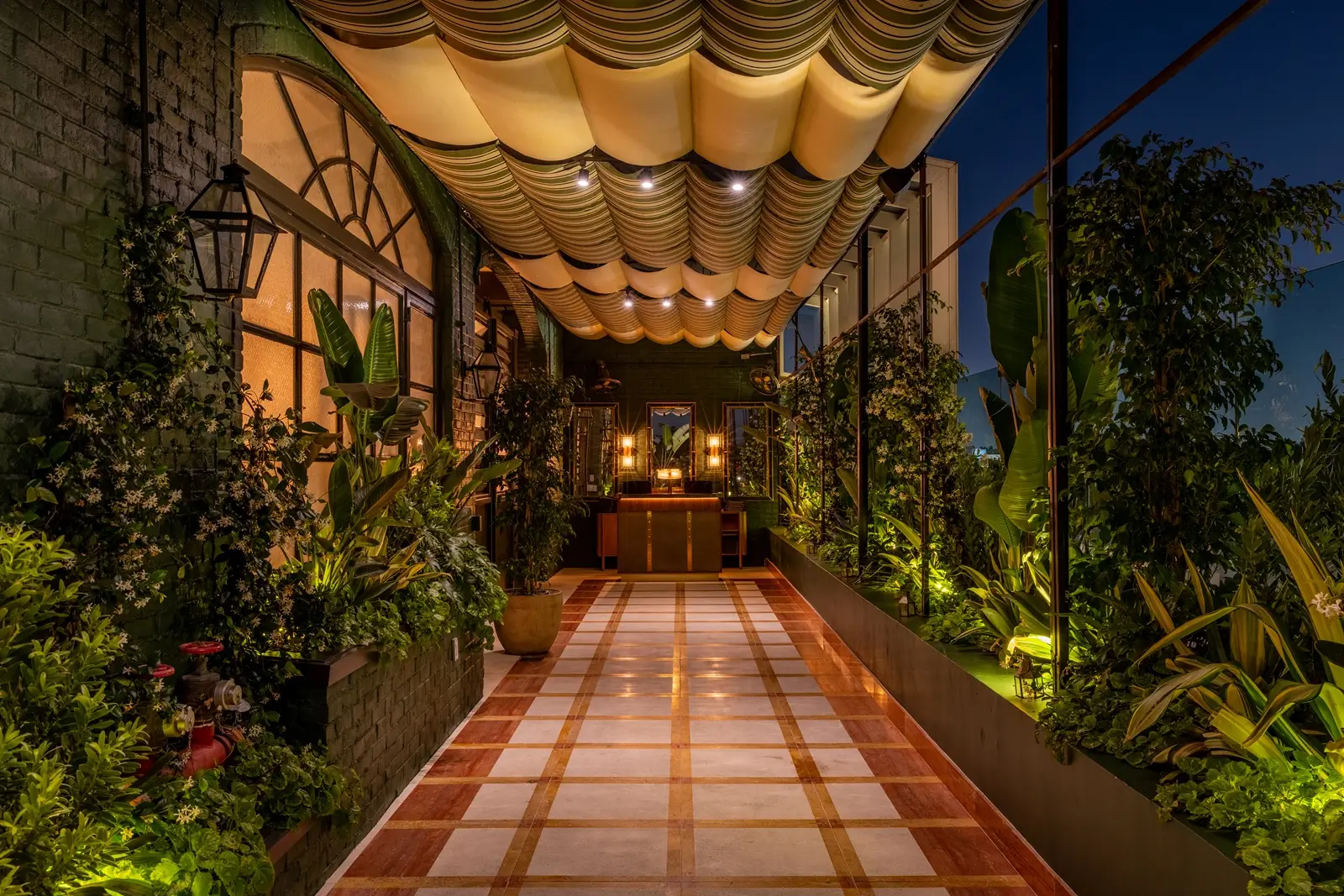 CATCH LA Arrival - Catch LA Reimagines Its Rooftop Dining Experience for Fall