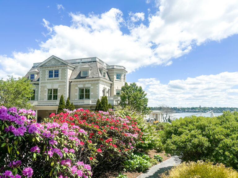 Leaf-Peeping, Upgraded: The 10 Best Luxury Hotels in America for a Fall Weekend