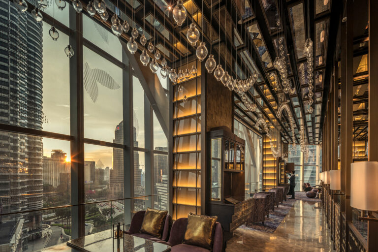 Your Next Five-Star Concierge Might Be AI — and These Luxury Hotels Are Already Proving It
