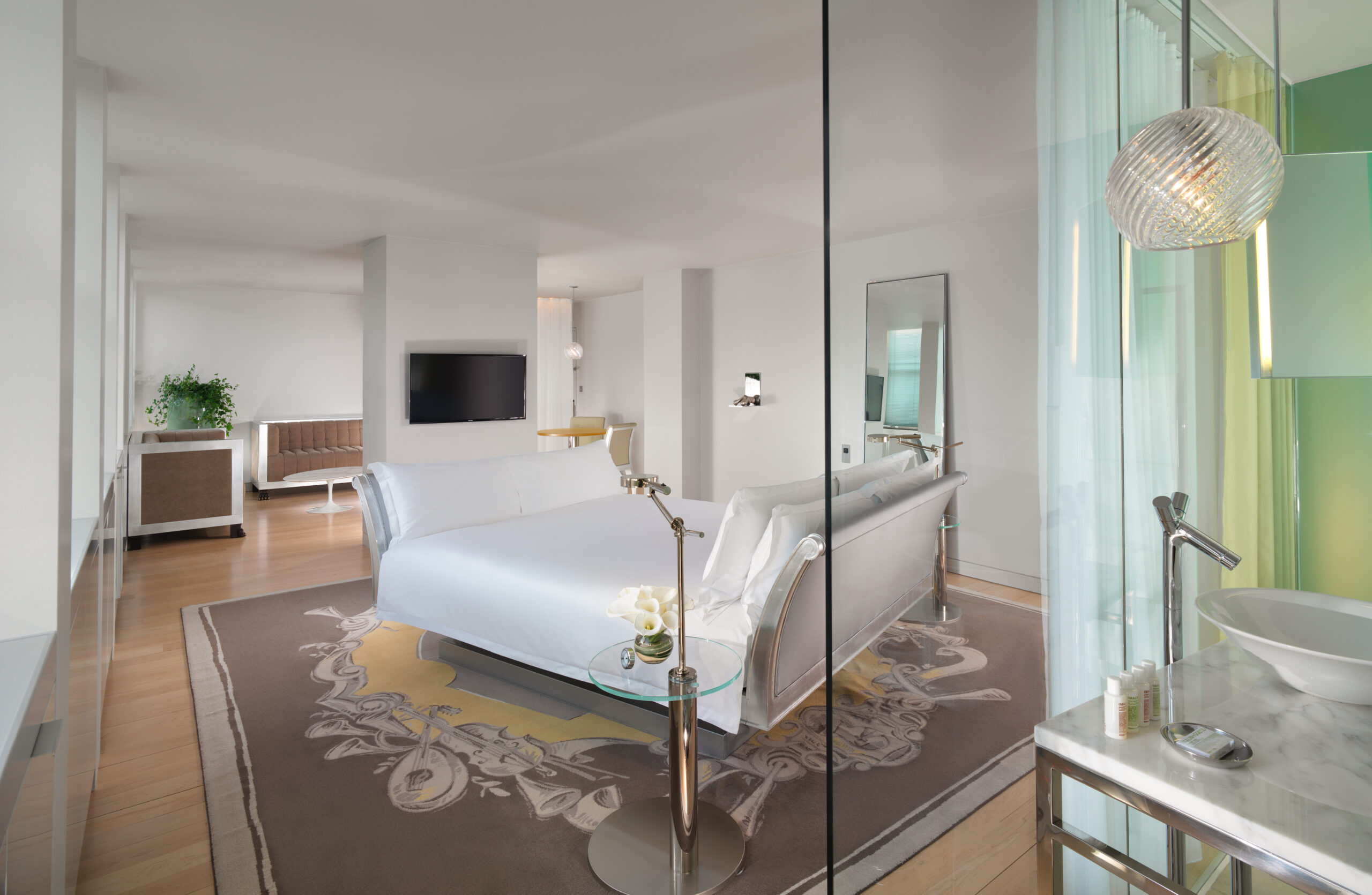 Sanderson London (photo 3)