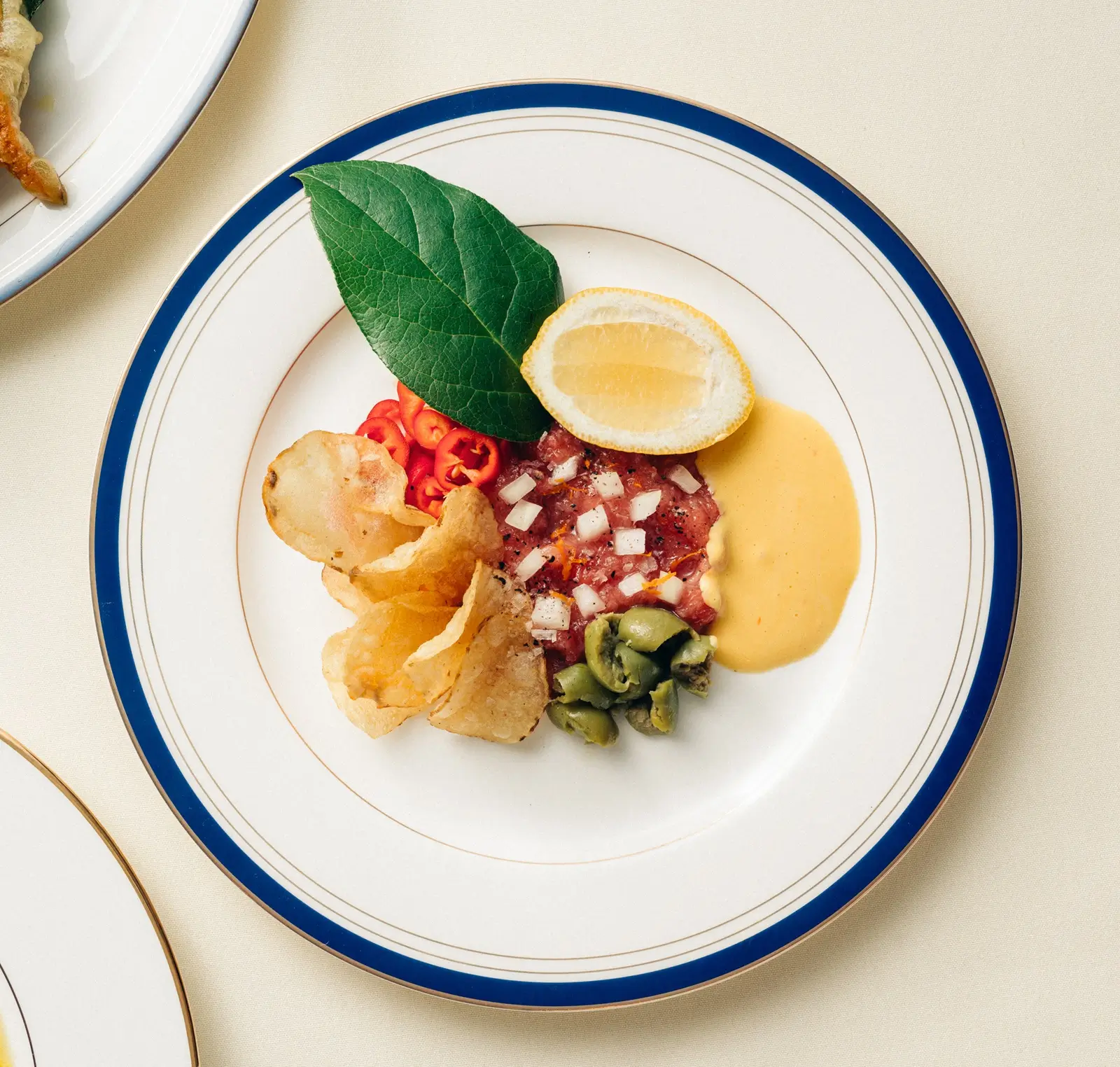 Tuna Charmant