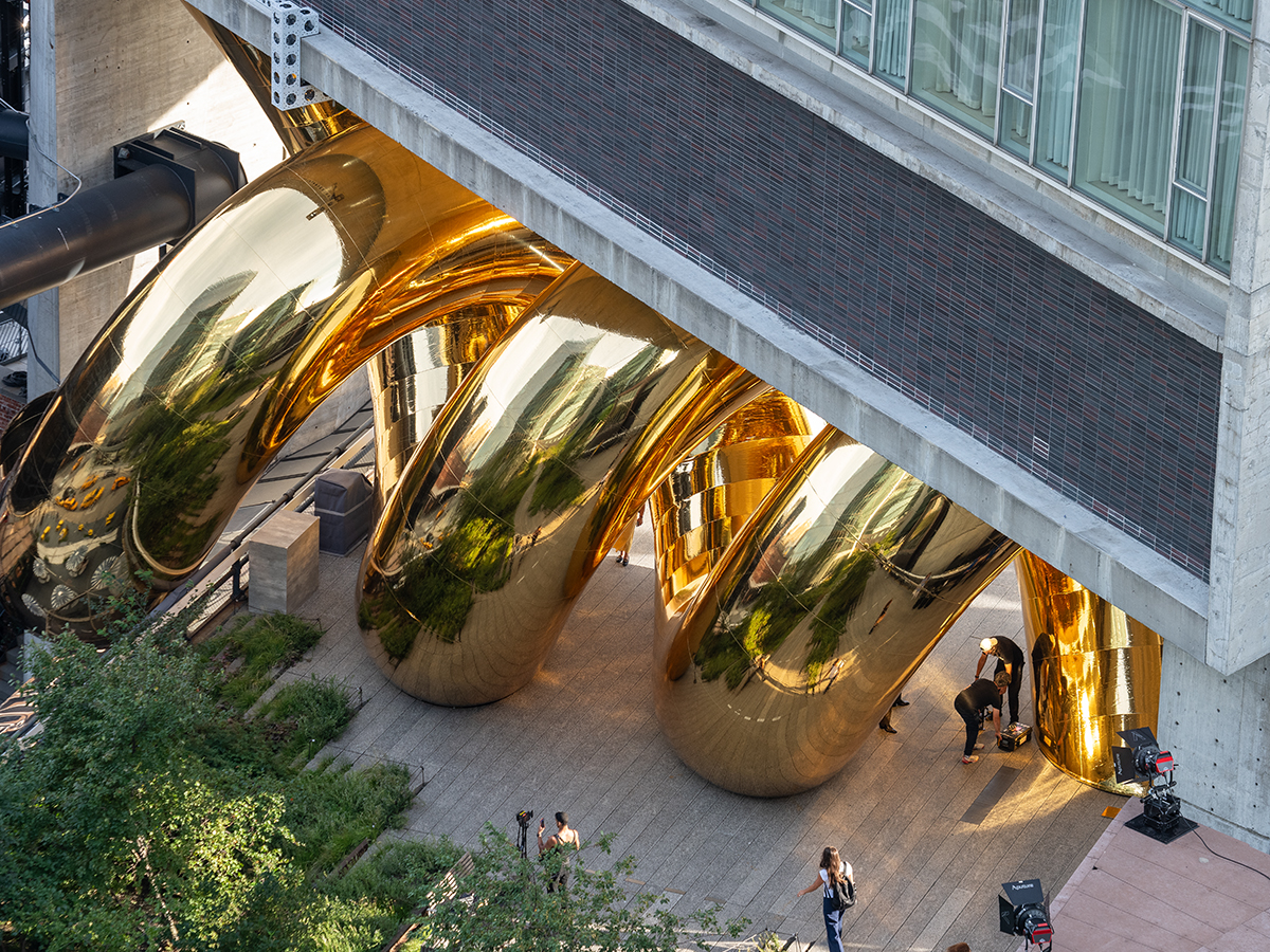 Inside Bvlgari (photo 2)