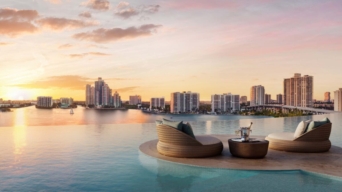 The St. Regis Residences, Sunny Isles Beach