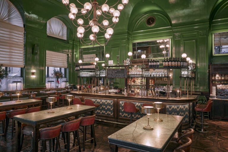 London’s Oldest Grand Hotel Has No Business Still Being This Good