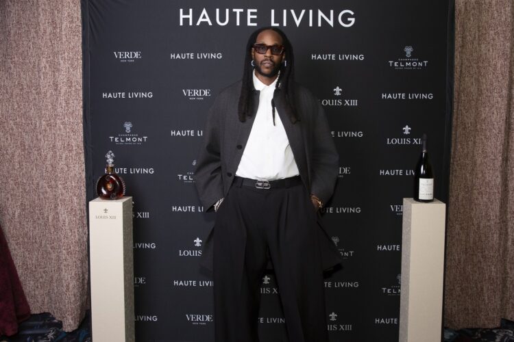2 Chainz at the Haute Living, Verde, Louis XIII and Telmont step-and-repeat