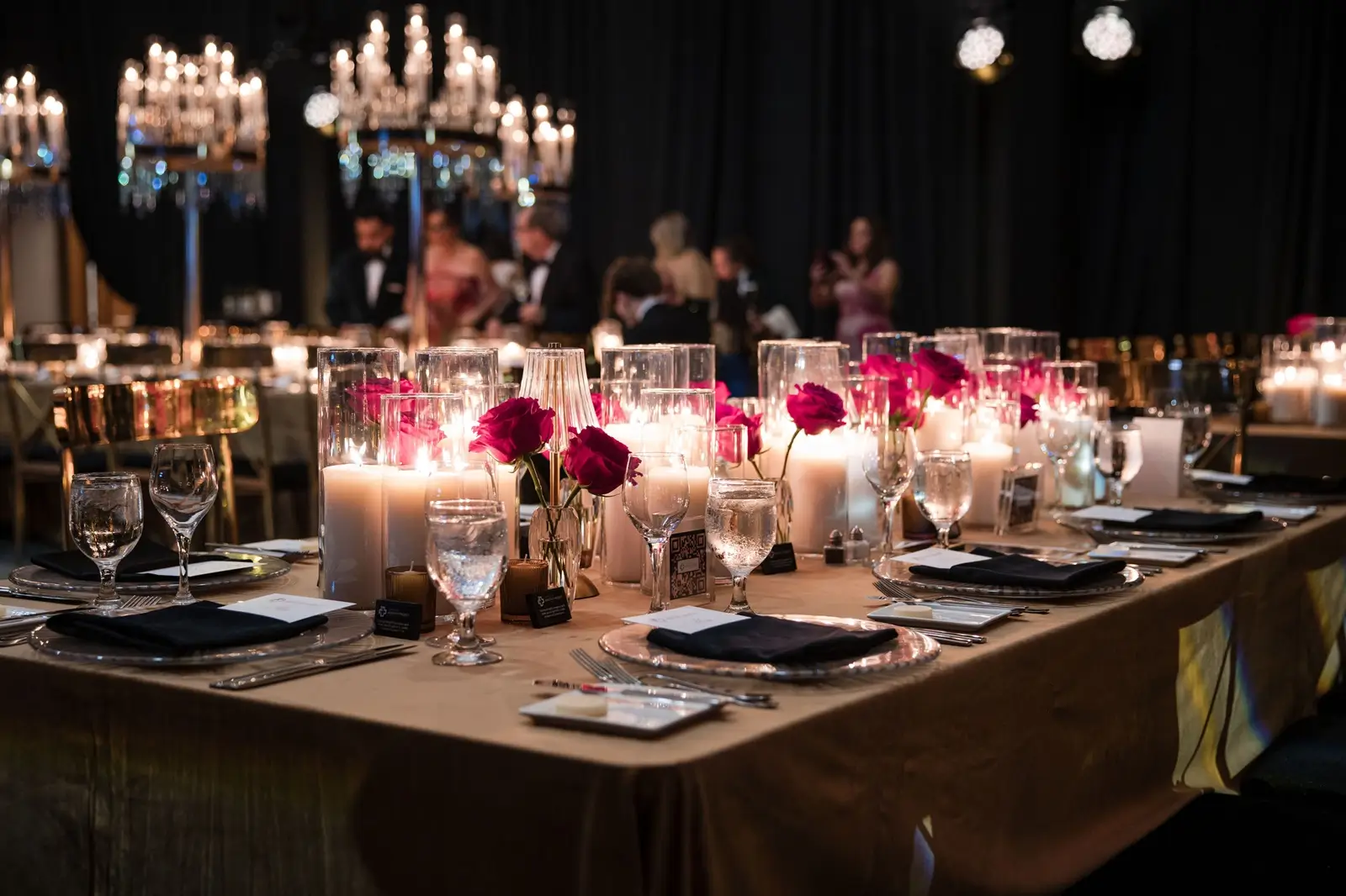 UR Luminous Celebrates Breast Health Advocacy at Fifth Annual Light Up the Night Gala (photo 6)