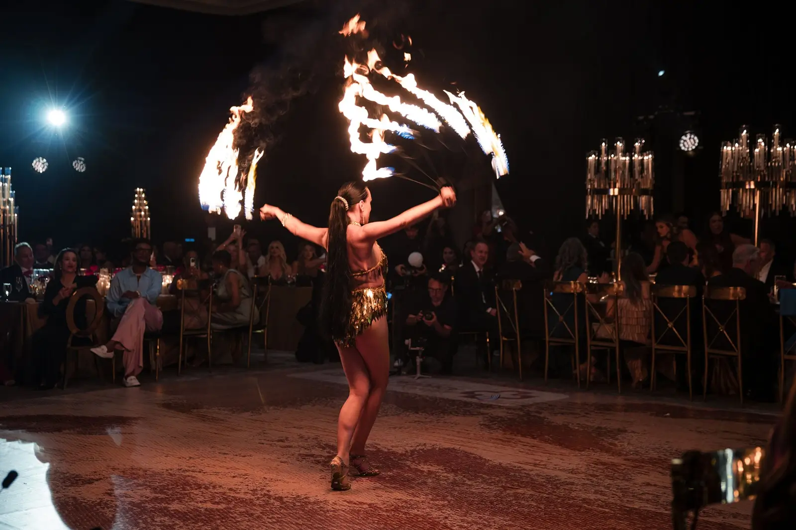 UR Luminous Celebrates Breast Health Advocacy at Fifth Annual Light Up the Night Gala