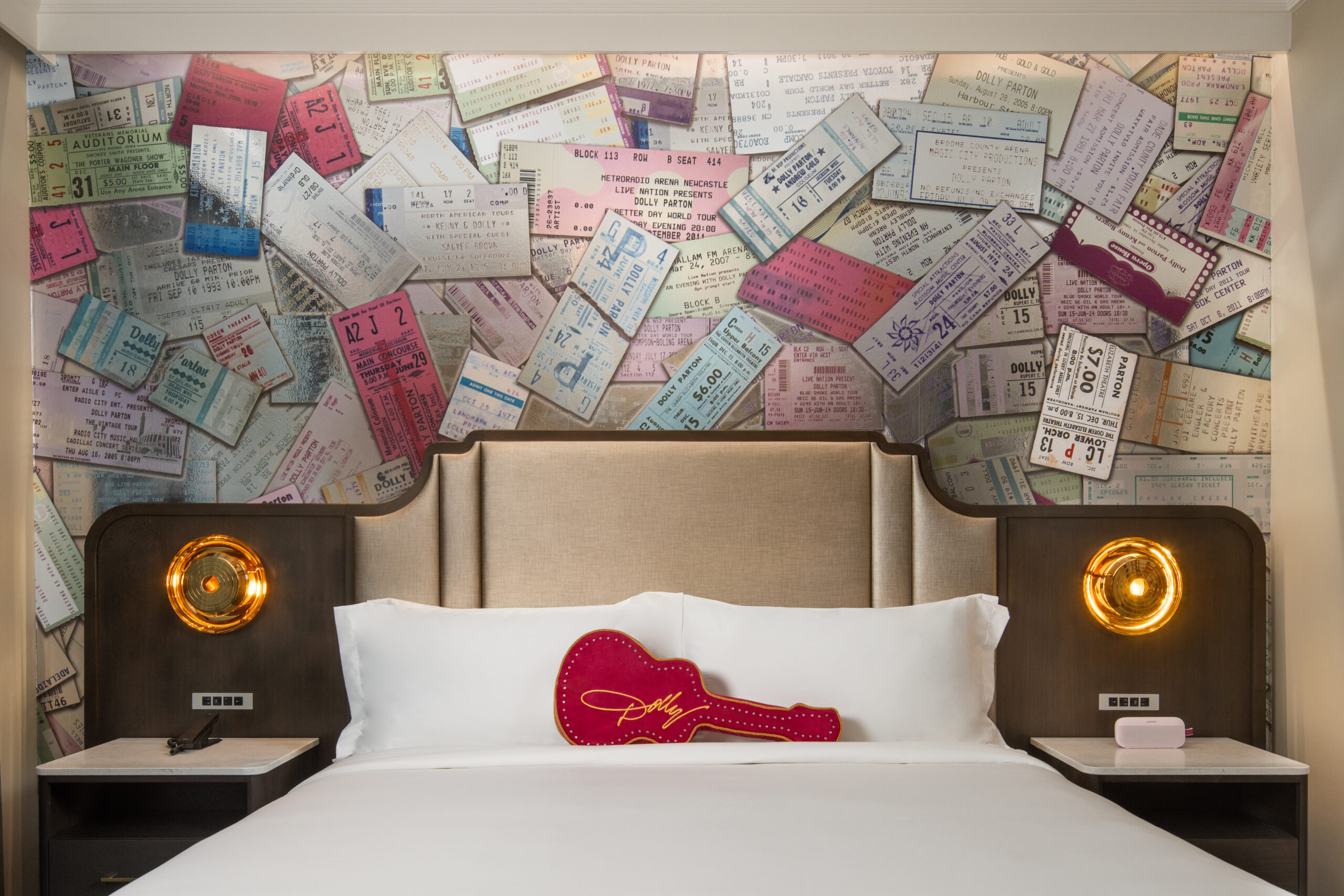 “To Nashville, Love Dolly”: Dolly Parton’s SongTeller Hotel Opens as Her Final Gift to Music City