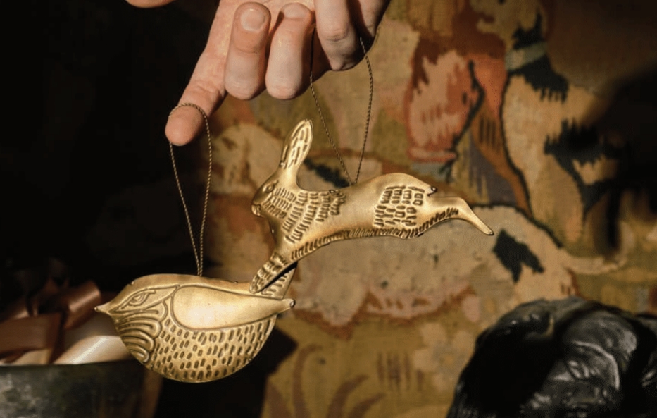 A Very Lone Fox Holiday: Drew Scott Brings Vintage Charm to West Elm