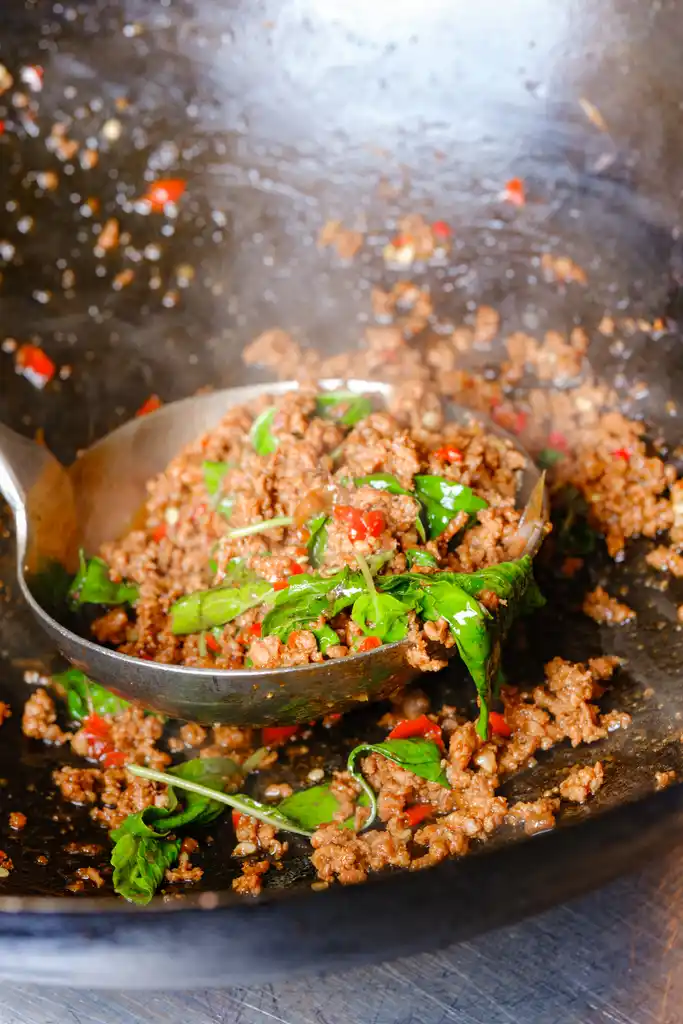 Speedboat Bar Brings Bangkok Chinatown Flavors to New York